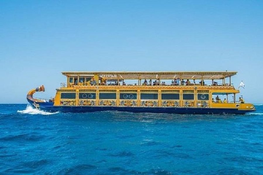 Premium Nefertari Seascope Boat Marsa Alam Lunch Trip