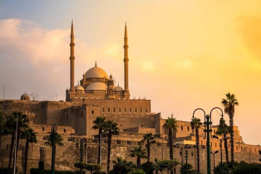 Day Tour to Saladin Citadel, Khan El Khalili Bazaar & Nile Dinner Cruise from Cairo | Private Islamic Cairo Tour